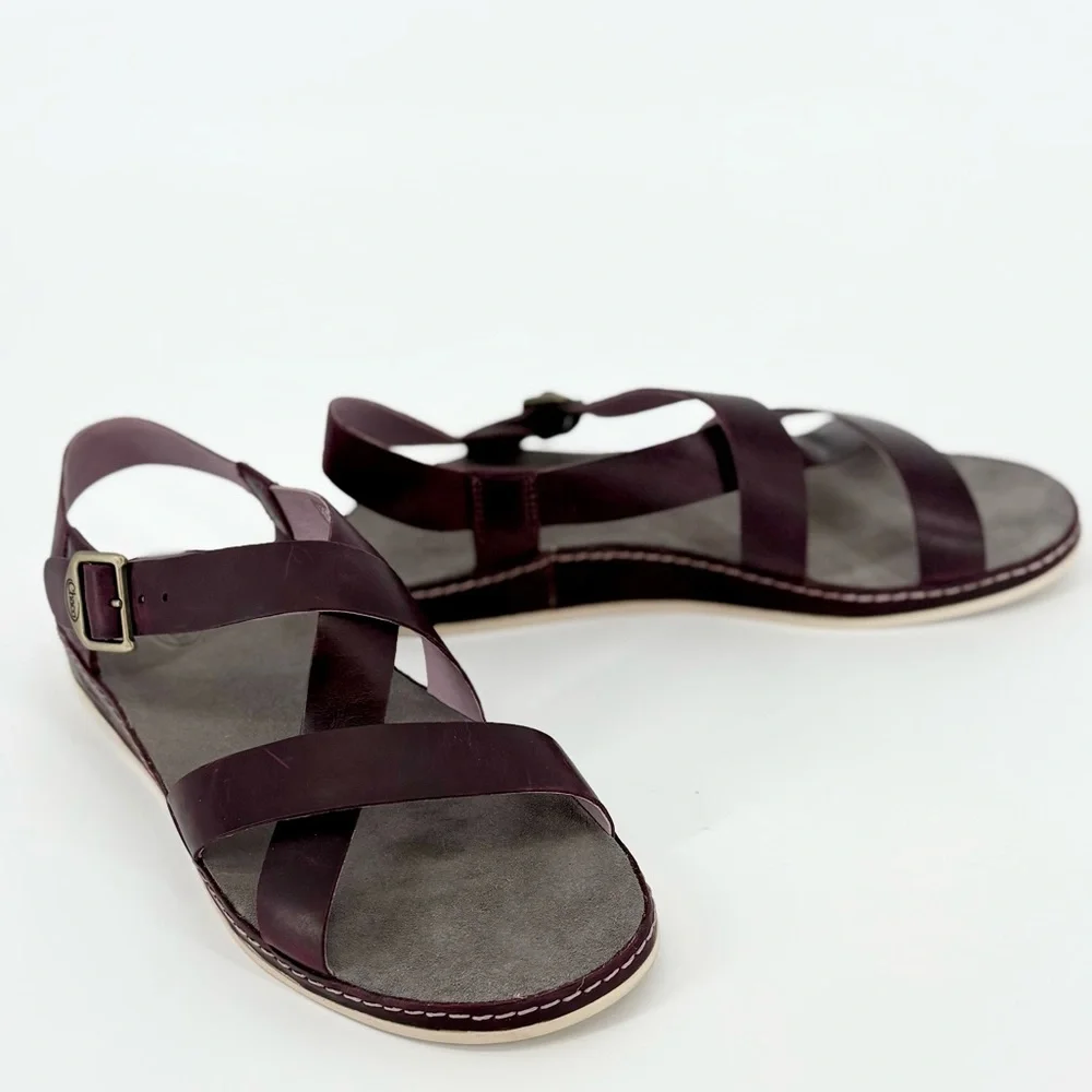 Chaco Leather Wayfarer Classic Z Sandal in Fig - Picture 4 of 15